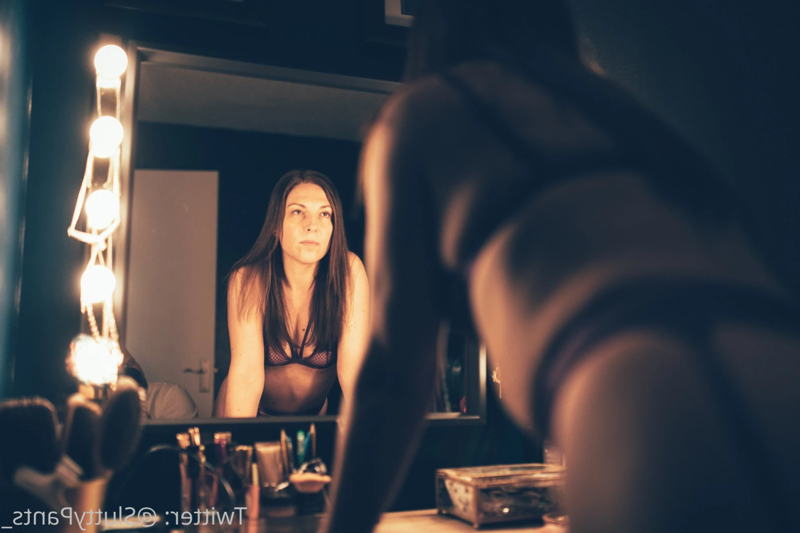 Average UK Mum [ averageukmum ] Onlyfans leaked photo 13978315 on Hotleaks.tv