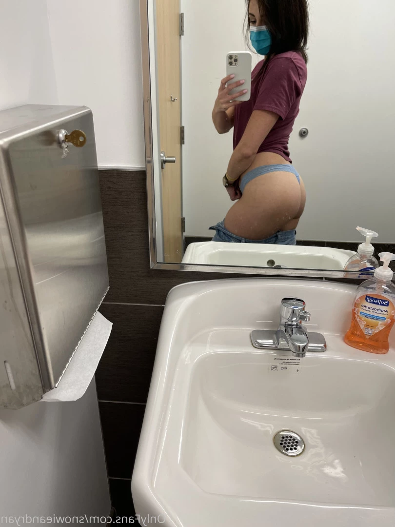 snowieandryan Onlyfans leaked photo 8117335 on Hotleaks.tv