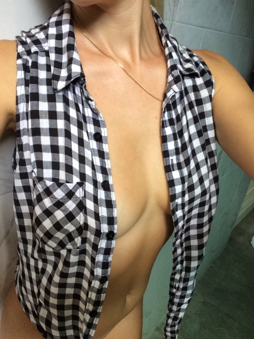 🍍 Sofie Mills [ sofie_sofie ] Onlyfans leaked photo 11342781 on Hotleaks.tv