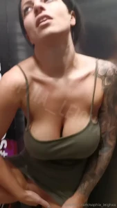 Sophia Leigh [ sophia_leighxx ] Onlyfans leaked video 9952858 on Hotleaks.tv