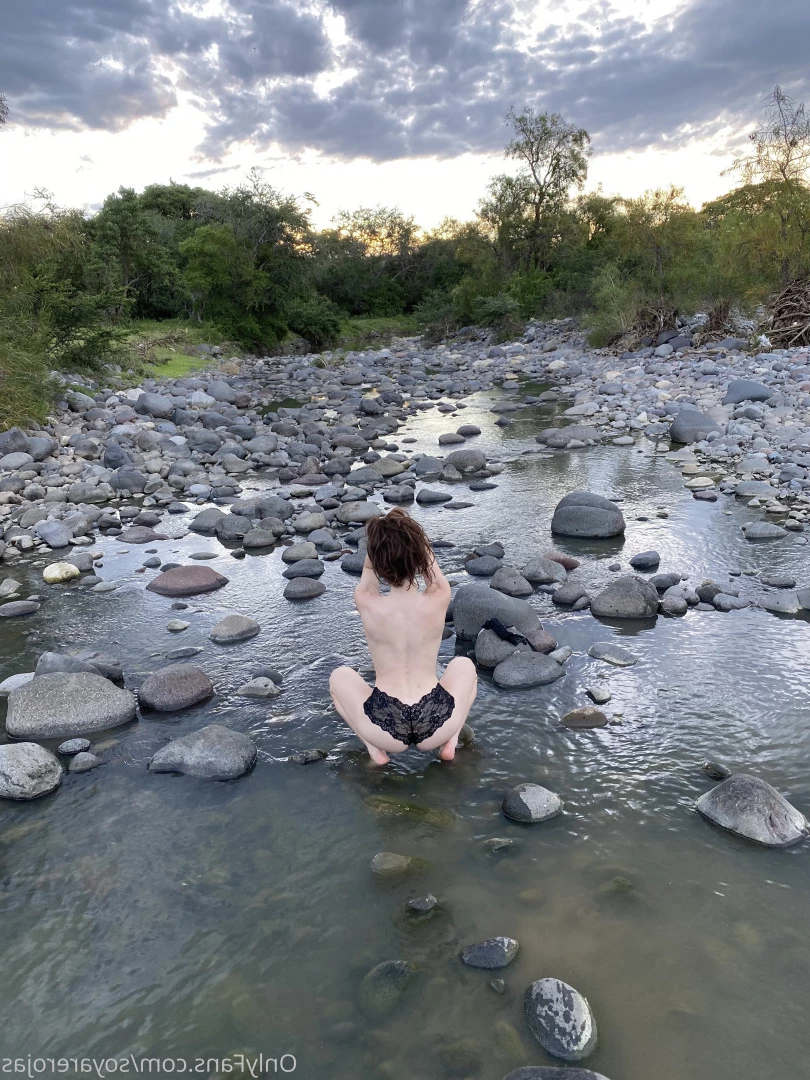 Are Rojas [ soyarerojas ] Onlyfans leaked photo 9971374 on Hotleaks.tv
