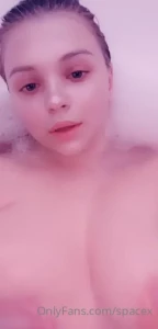 9945769