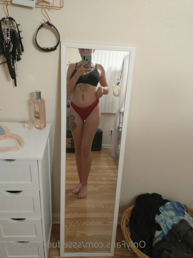 Dani [ ssseductivescorpio ] Onlyfans leaked photo 8308298 on Hotleaks.tv