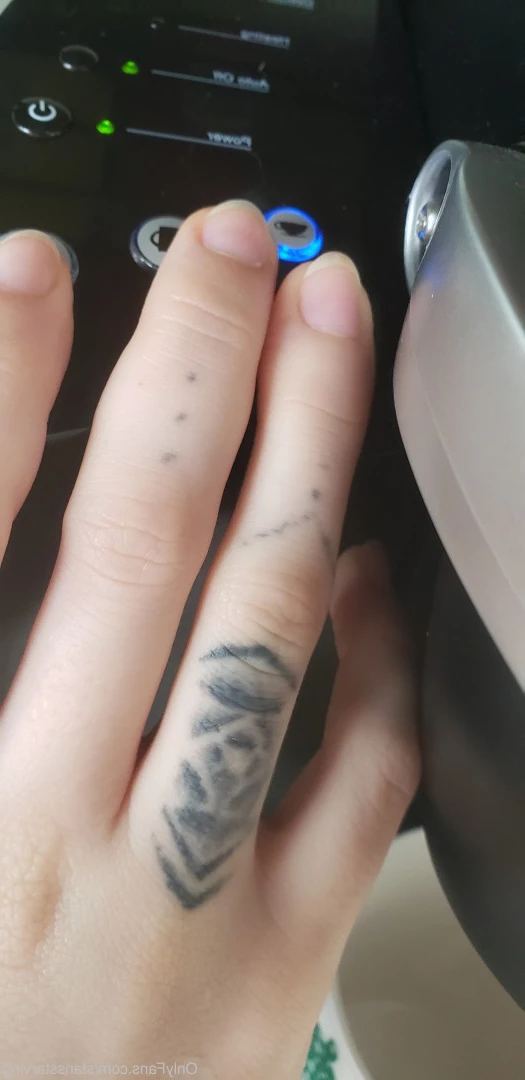 Star Love [ starisstarving ] Onlyfans leaked photo 9942892 on Hotleaks.tv