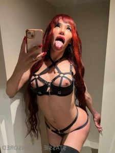 15974096