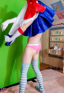 8110956