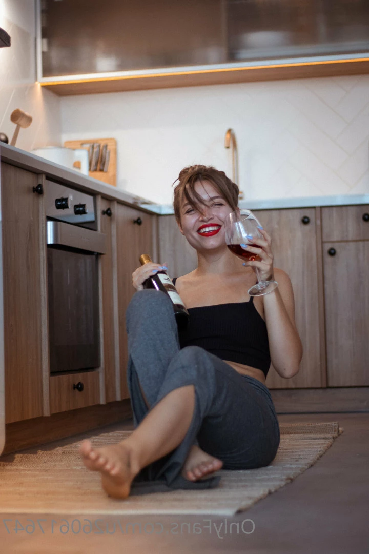 Stepsis Caprice [ stepsiscaprice ] Onlyfans leaked photo 9751065 on Hotleaks.tv