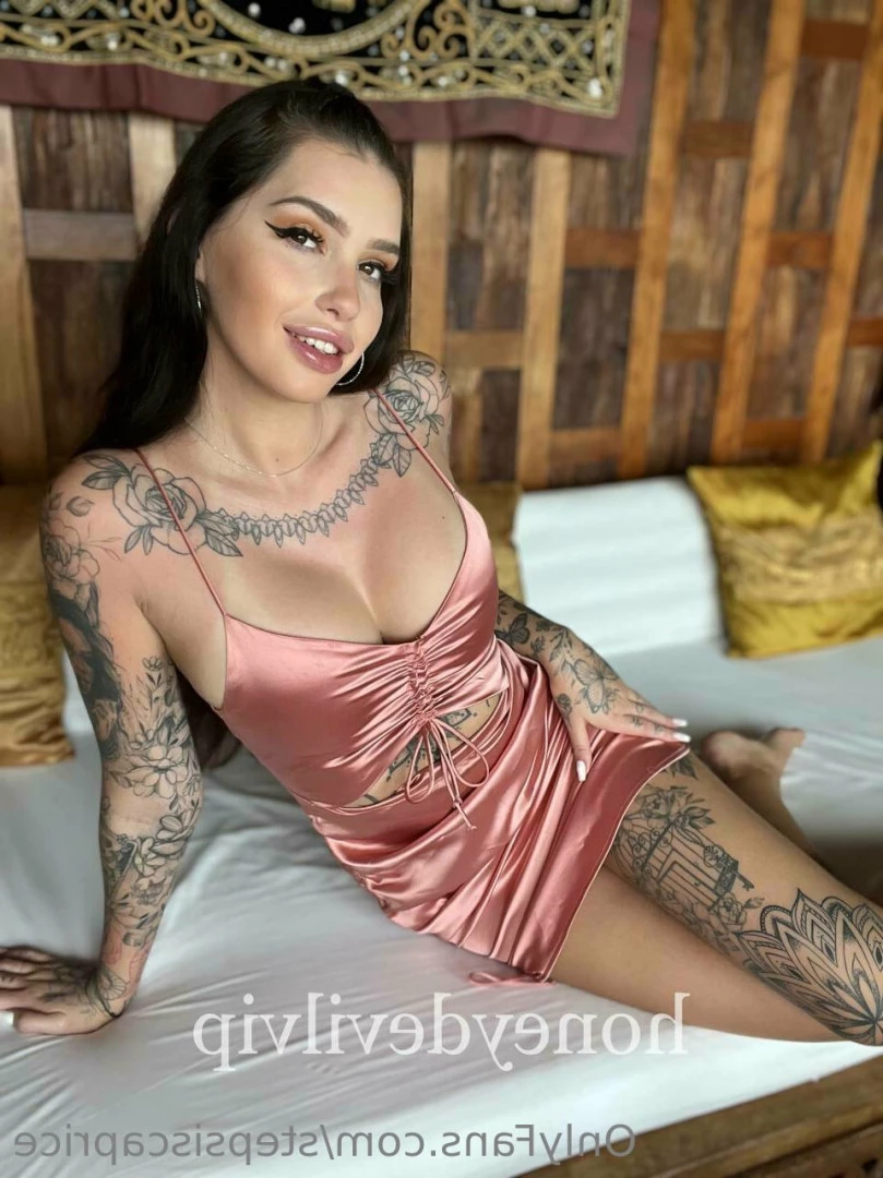 Stepsis Caprice [ stepsiscaprice ] Onlyfans leaked photo 9751125 on Hotleaks.tv