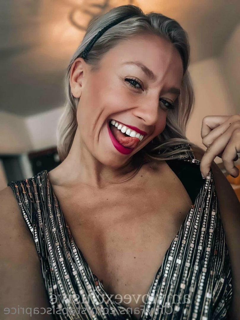 Stepsis Caprice [ stepsiscaprice ] Onlyfans leaked photo 9751794 on Hotleaks.tv