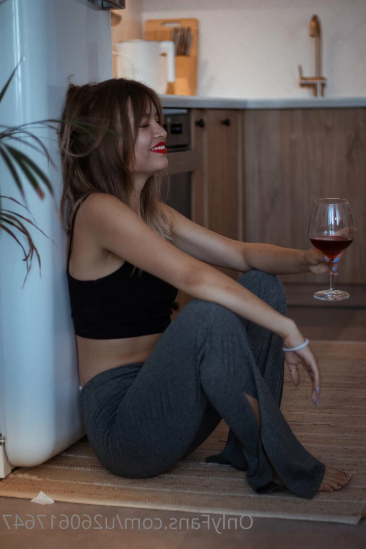 Stepsis Caprice [ stepsiscaprice ] Onlyfans leaked photo 9751810 on Hotleaks.tv