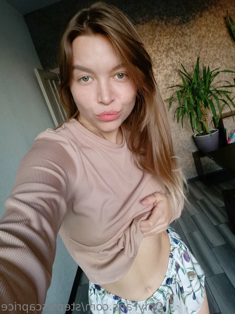 Stepsis Caprice [ stepsiscaprice ] Onlyfans leaked photo 9752415 on Hotleaks.tv