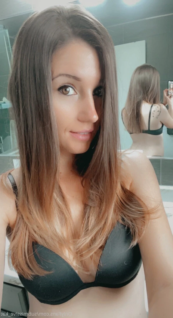 Submissive Kat 🔥 [ submissive_kat ] Onlyfans leaked photo 10015492 on Hotleaks.tv