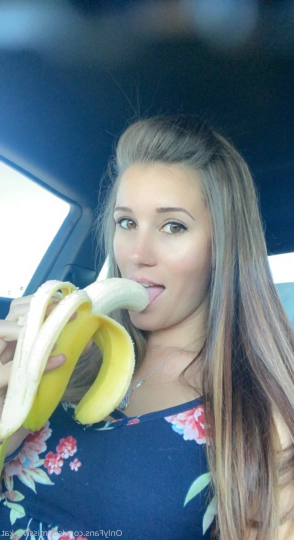 Submissive Kat 🔥 [ submissive_kat ] Onlyfans leaked photo 10019997 on Hotleaks.tv