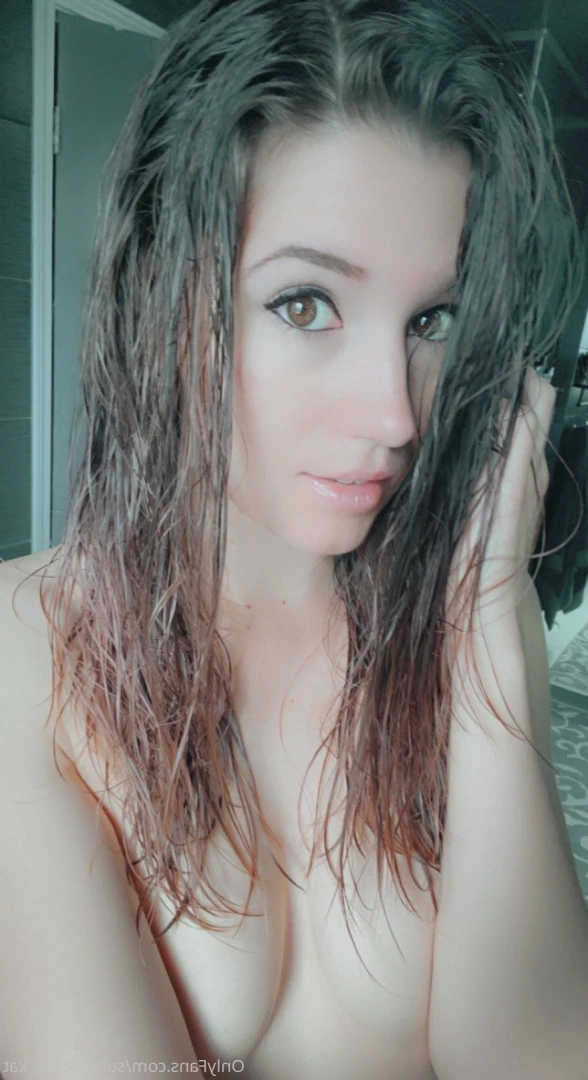 Submissive Kat 🔥 [ submissive_kat ] Onlyfans leaked photo 10022873 on Hotleaks.tv