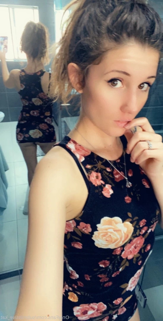Submissive Kat 🔥 [ submissive_kat ] Onlyfans leaked photo 10024081 on Hotleaks.tv