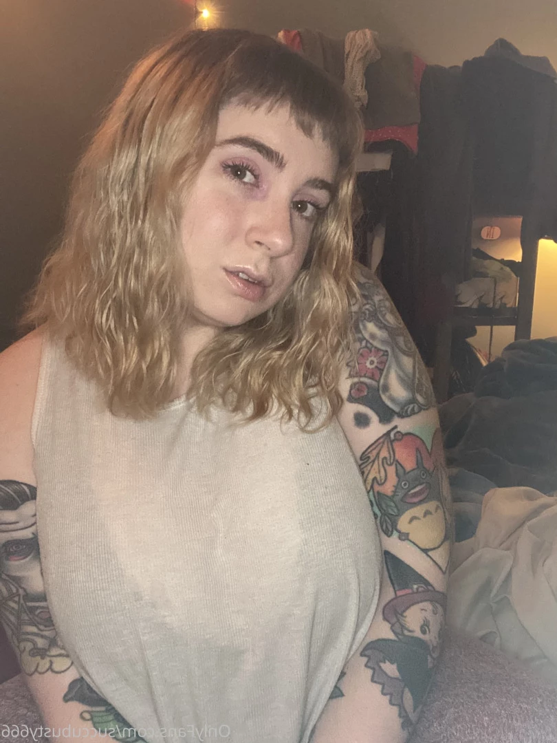 April O’blivion [ succubusty666 ] Onlyfans leaked photo 8122066 on Hotleaks.tv