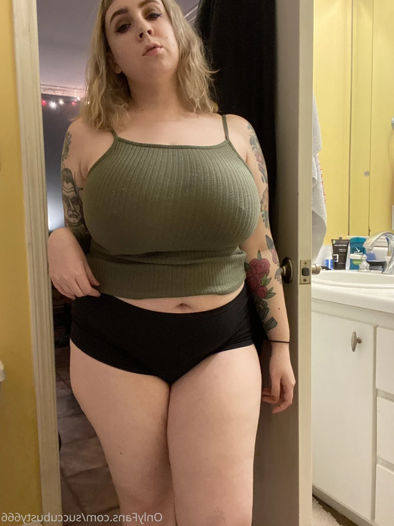 April O’blivion [ succubusty666 ] Onlyfans leaked photo 8122259 on Hotleaks.tv