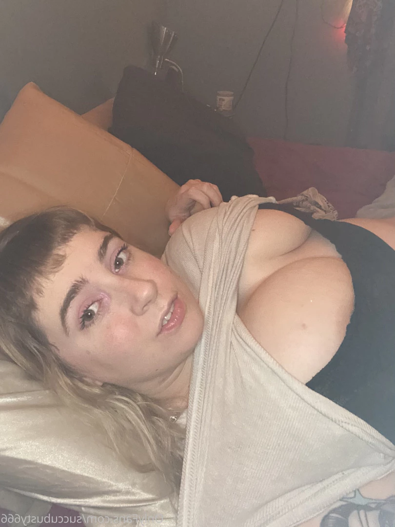 April O’blivion [ succubusty666 ] Onlyfans leaked photo 8122332 on Hotleaks.tv