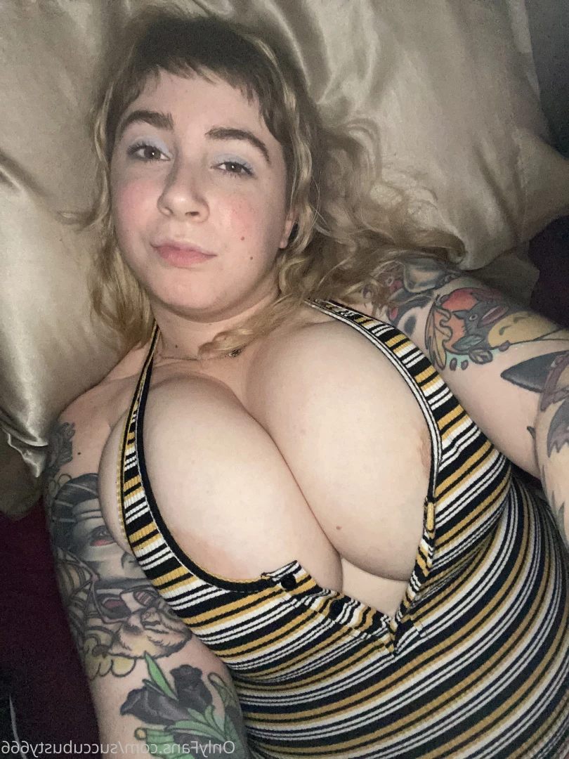 April O’blivion [ succubusty666 ] Onlyfans leaked photo 8124506 on Hotleaks.tv