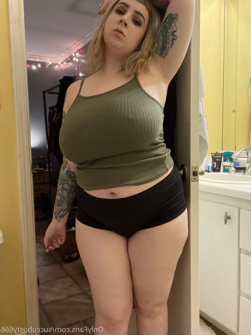 April O’blivion [ succubusty666 ] Onlyfans leaked photo 8124821 on Hotleaks.tv