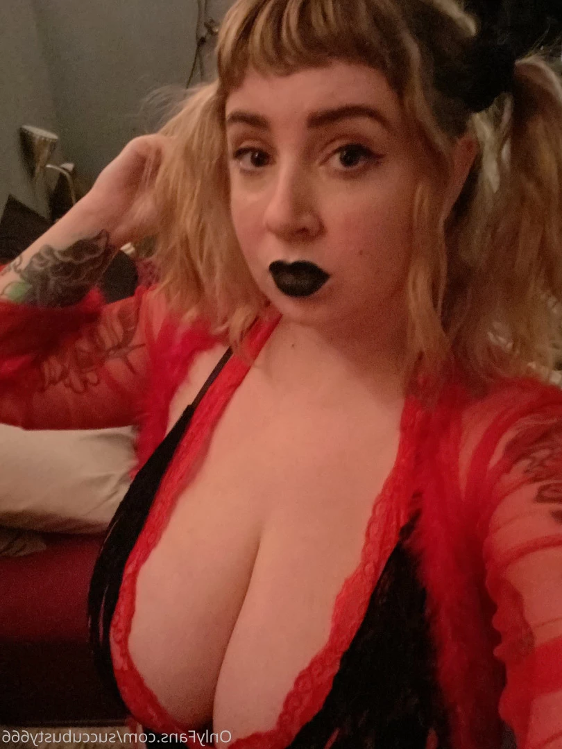 April O’blivion [ succubusty666 ] Onlyfans leaked photo 8125784 on Hotleaks.tv