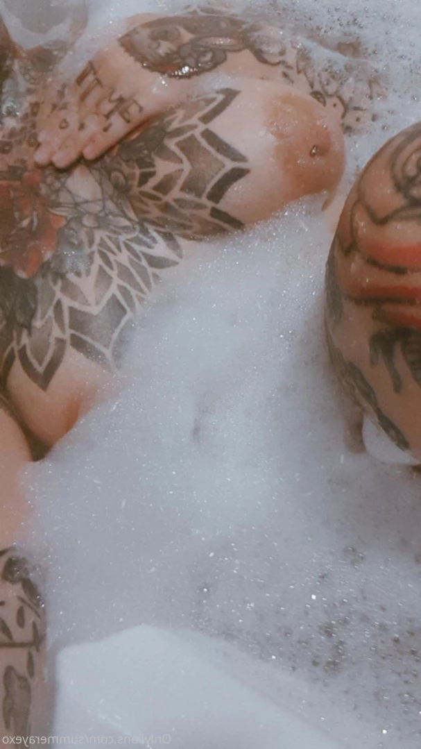 𝕾𝖚𝖒𝖒𝖊𝖗 𝖗𝖆𝖞𝖊 +🌹 [ summerayexo ] Onlyfans leaked photo 15557955 on Hotleaks.tv