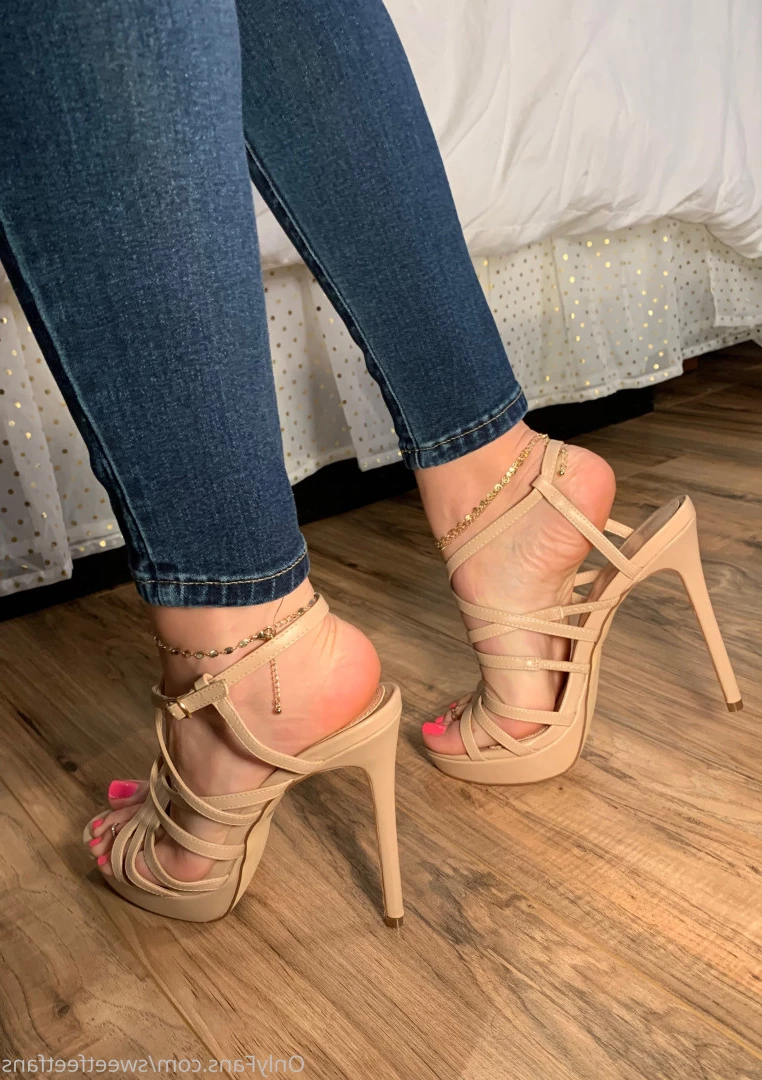 Sweetfeet2018 [ sweetfeetfans ] Onlyfans leaked photo 8112373 on Hotleaks.tv