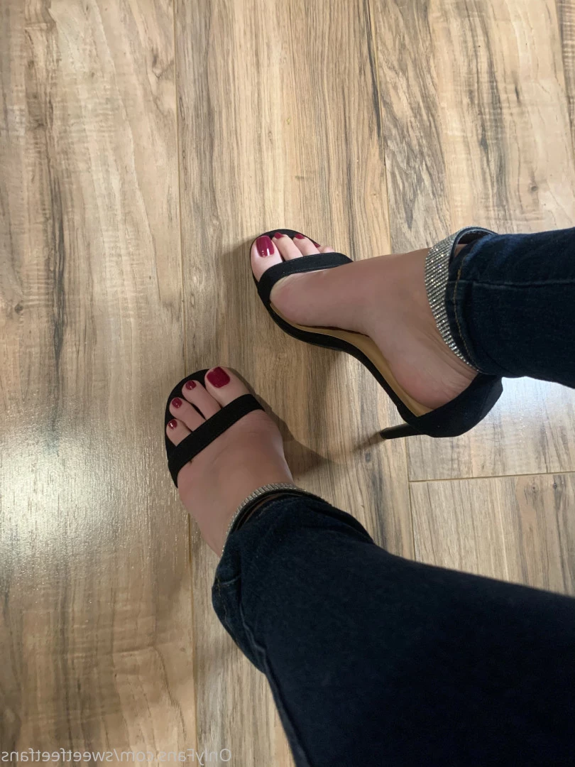Sweetfeet2018 [ sweetfeetfans ] Onlyfans leaked photo 8115038 on Hotleaks.tv