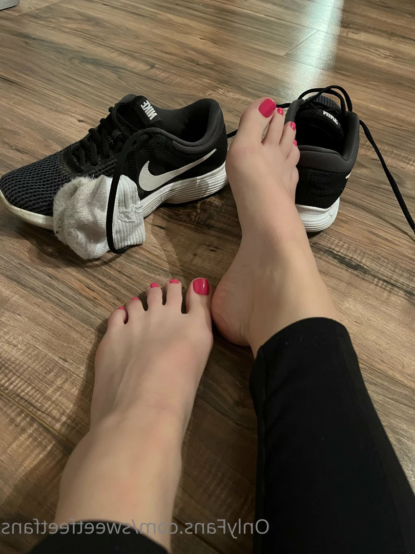 Sweetfeet2018 [ sweetfeetfans ] Onlyfans leaked photo 8120831 on Hotleaks.tv