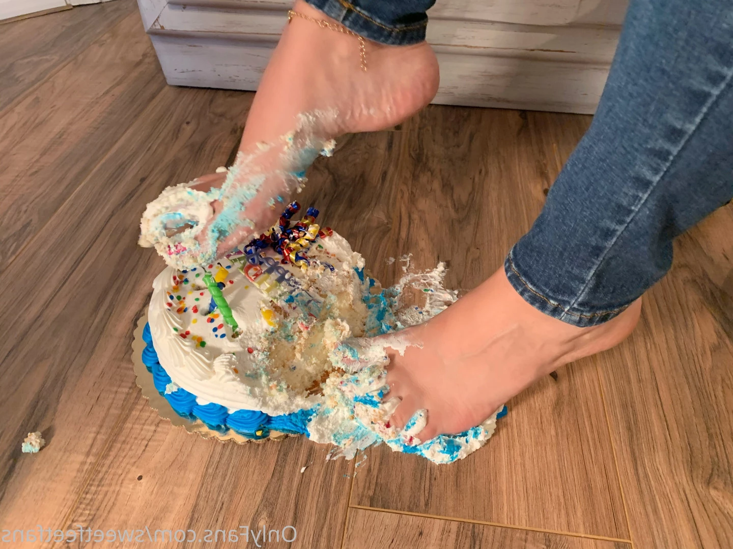 Sweetfeet2018 [ sweetfeetfans ] Onlyfans leaked photo 8123888 on Hotleaks.tv