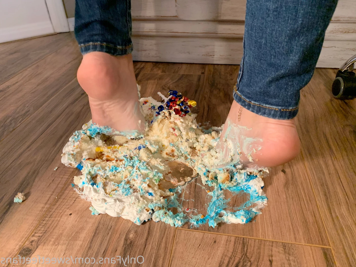 Sweetfeet2018 [ sweetfeetfans ] Onlyfans leaked photo 8123943 on Hotleaks.tv