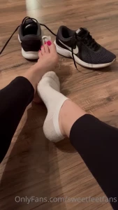 Sweetfeet2018 [ sweetfeetfans ] Onlyfans leaked video 9915580 on Hotleaks.tv