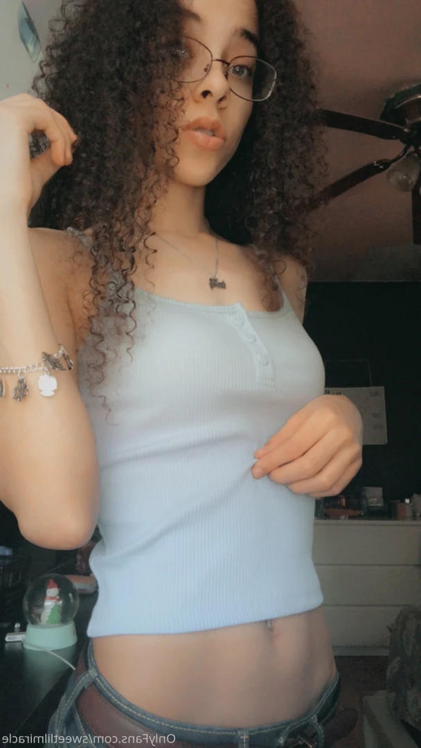 Little Miracle [ sweetlilmiracle ] Onlyfans leaked photo 8167213 on Hotleaks.tv