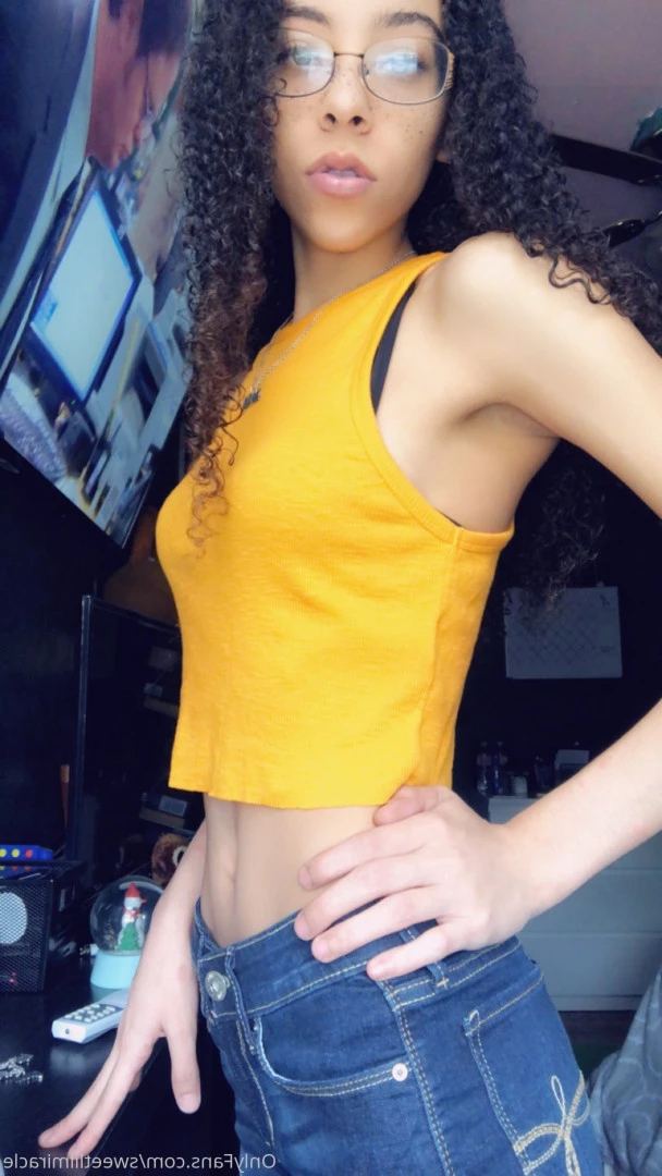 Little Miracle [ sweetlilmiracle ] Onlyfans leaked photo 8169901 on Hotleaks.tv