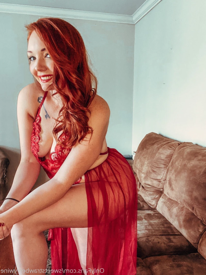 Sweetlikestrawberrywine [ sweetstrawberrywine ] Onlyfans leaked photo 11368996 on Hotleaks.tv