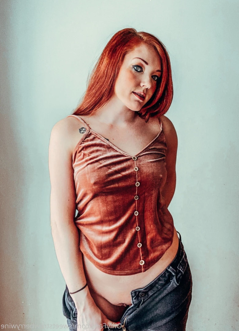 Sweetlikestrawberrywine [ sweetstrawberrywine ] Onlyfans leaked photo 13118456 on Hotleaks.tv