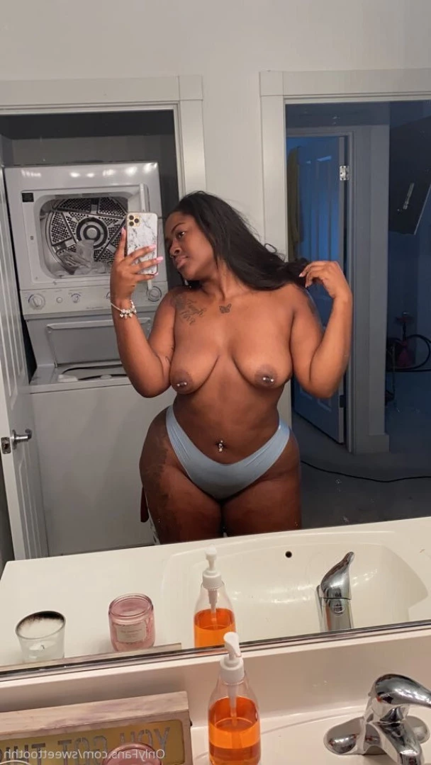 sweettoothh Onlyfans leaked photo 8063142 on Hotleaks.tv