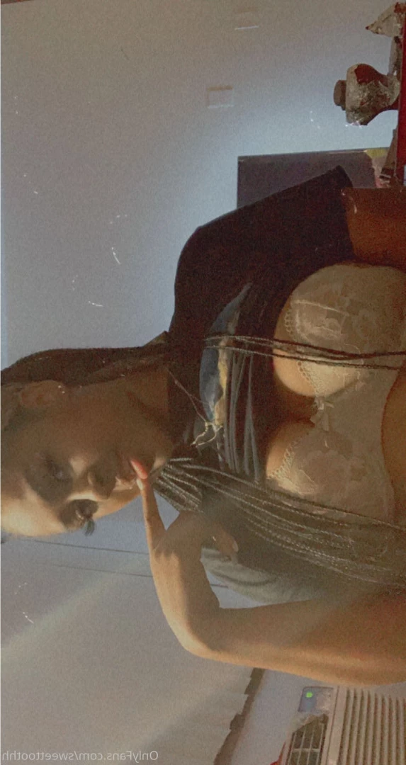sweettoothh Onlyfans leaked photo 8063904 on Hotleaks.tv