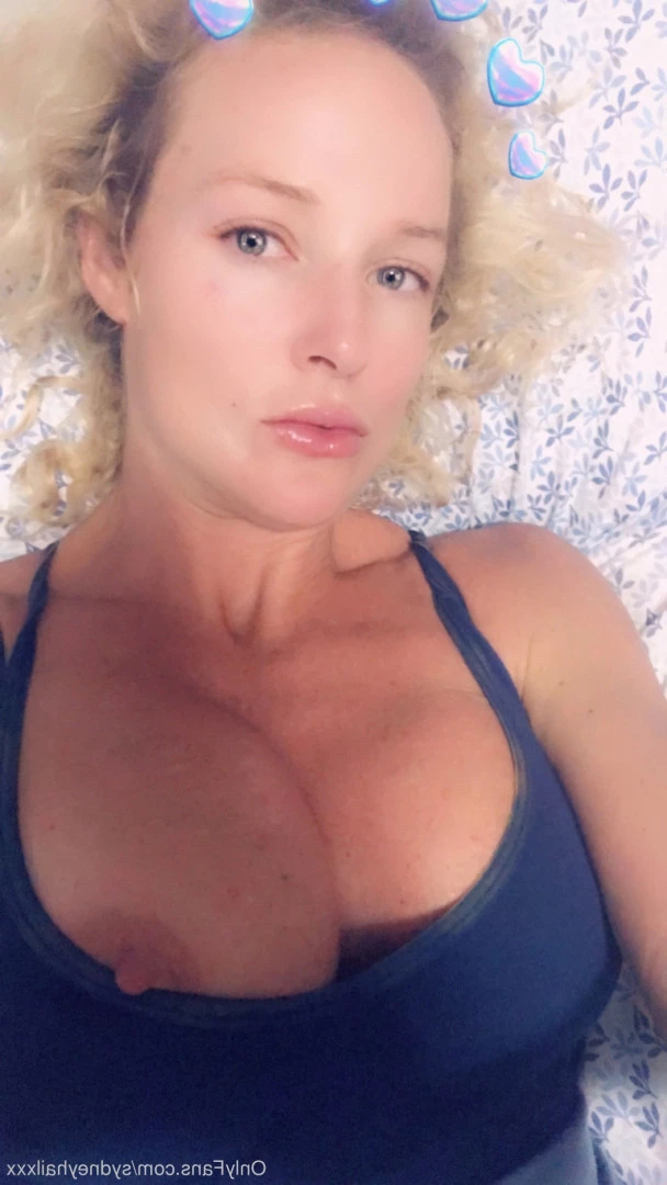 Sydney Hail [ sydneyhail ] Onlyfans leaked photo 8159455 on Hotleaks.tv