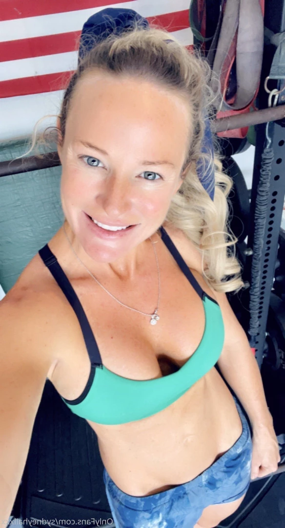 Sydney Hail [ sydneyhail ] Onlyfans leaked photo 8160032 on Hotleaks.tv