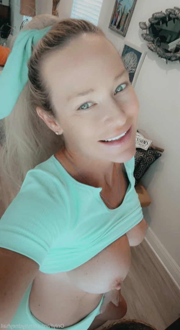 Sydney Hail [ sydneyhail ] Onlyfans leaked photo 8160487 on Hotleaks.tv