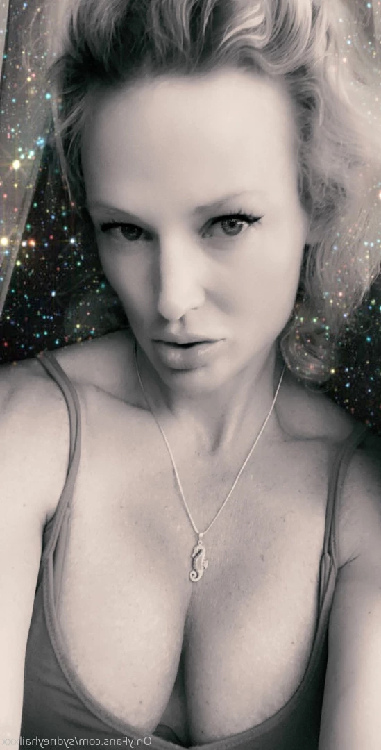 Sydney Hail [ sydneyhail ] Onlyfans leaked photo 8160788 on Hotleaks.tv