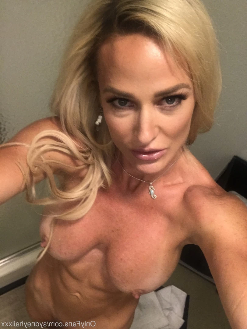 Sydney Hail [ sydneyhail ] Onlyfans leaked photo 8164060 on Hotleaks.tv