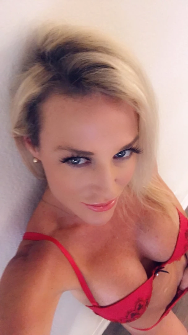 Sydney Hail [ sydneyhail ] Onlyfans leaked photo 8164995 on Hotleaks.tv