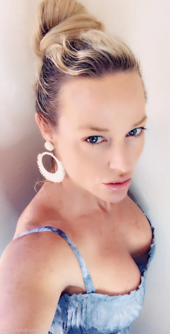 Sydney Hail [ sydneyhail ] Onlyfans leaked photo 8165262 on Hotleaks.tv