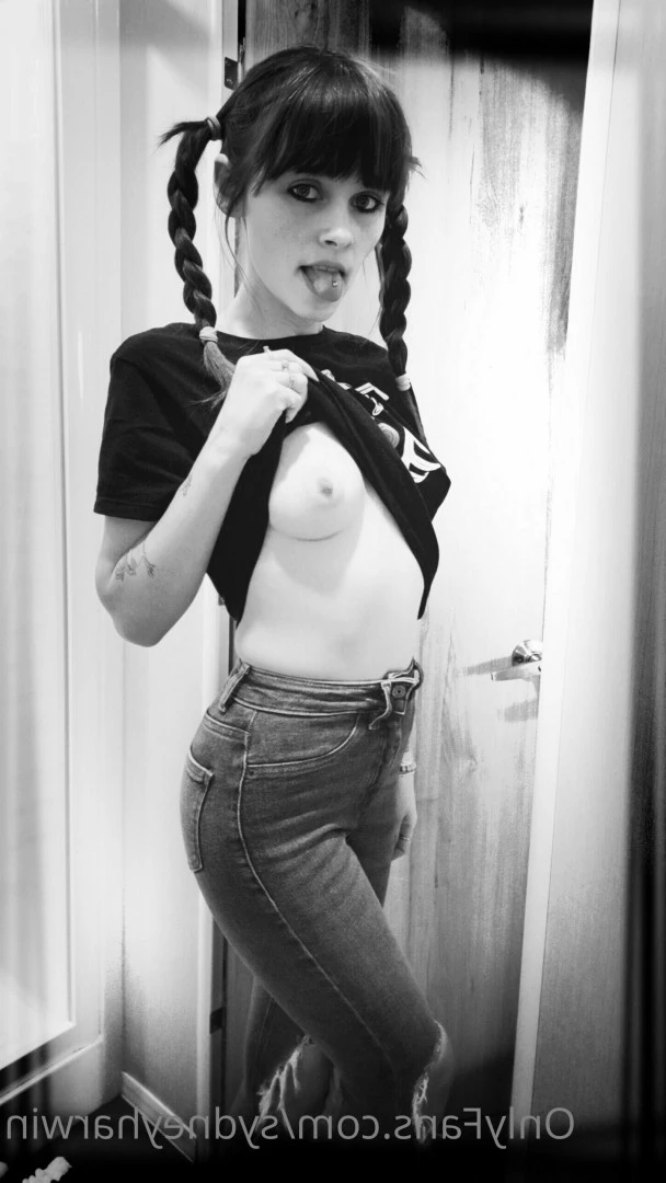 sydneyharwin Onlyfans leaked photo 8083582 on Hotleaks.tv