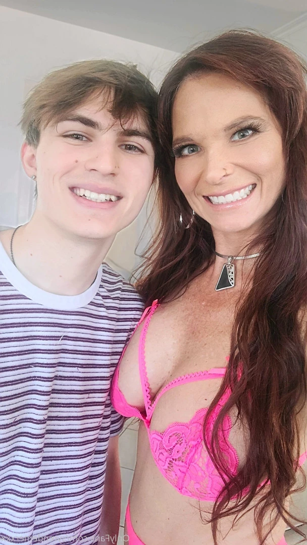 Syren De Mer [ syrendemerxxx ] Onlyfans leaked photo 8259560 on Hotleaks.tv