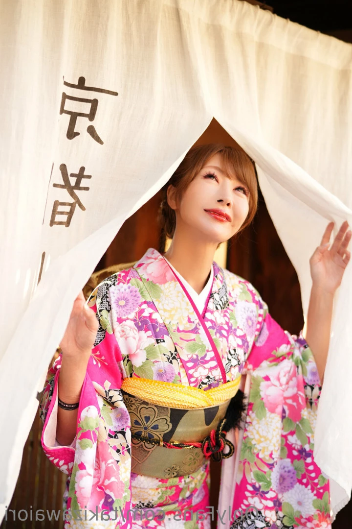 ioritakizawa [ takizawaiori ] Onlyfans leaked photo 8110541 on Hotleaks.tv
