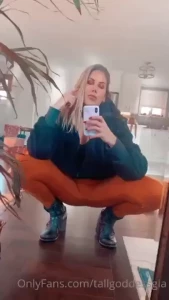 Gia De Luca [ tallgoddessgia ] Onlyfans leaked video 18167047 on Hotleaks.tv