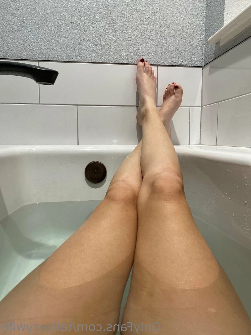 Sexy wife🖤 [ tallsexywife ] Onlyfans leaked photo 8156531 on Hotleaks.tv